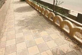 جدول سنگی برای دور باغچه